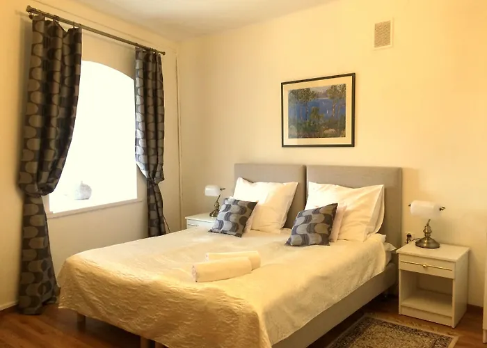 ポコイエ ゴスチンナ ドム リタラトゥレ 3*