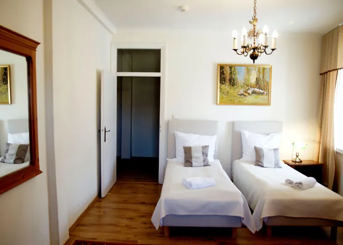 ポコイエ ゴスチンナ ドム リタラトゥレ ベッド・アンド・ブレックファスト 3*