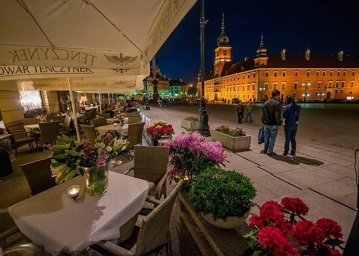 ポコイエ ゴスチンナ ドム リタラトゥレ ワルシャワ