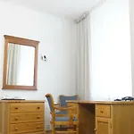 Bed & Breakfast Goscinne Dom Literatury 3*