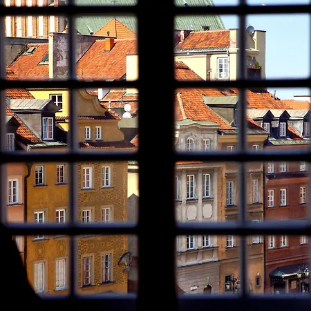 Panzió Goscinne Dom Literatury Varsó