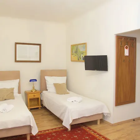 Goscinne Dom Literatury Frühstückspension Warschau