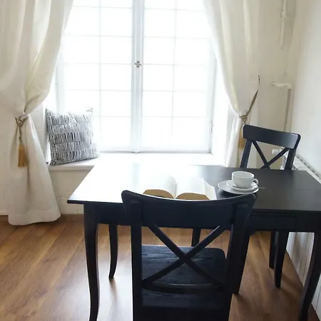 Goscinne Dom Literatury Warschau