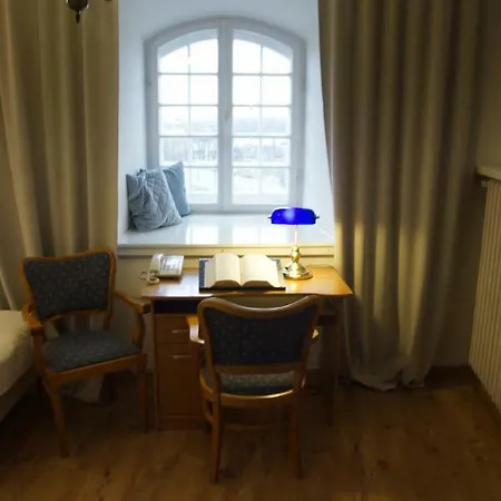 Goscinne Dom Literatury Bed & Breakfast Warschau