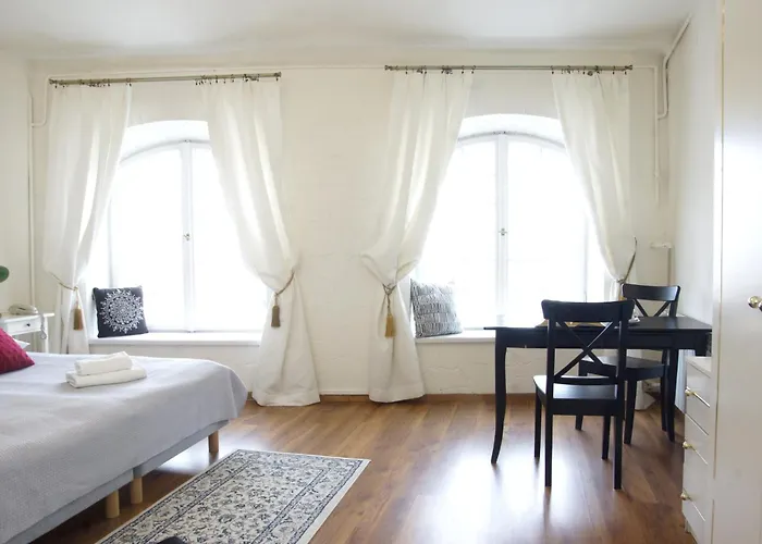 Goscinne Dom Literatury Bed & Breakfast