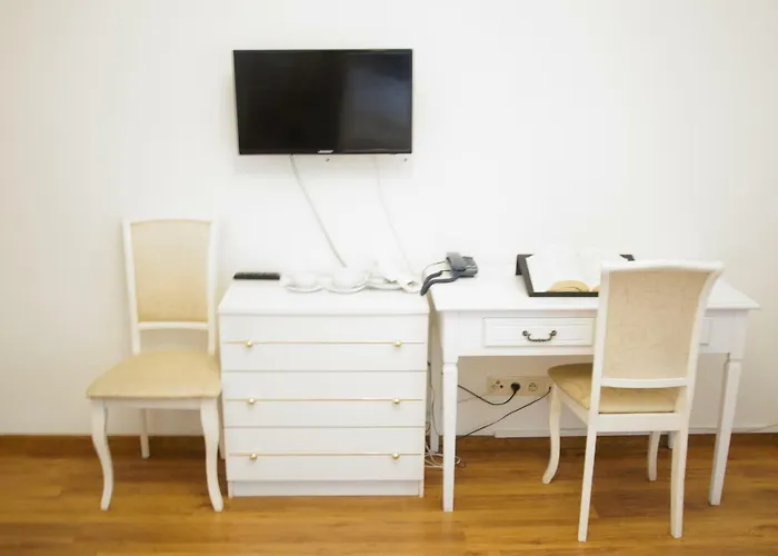 Gościnne Dom Literatury 3* Warszawa