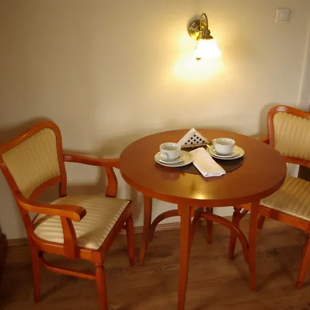 Nocleg ze śniadaniem Gościnne Dom Literatury 3*